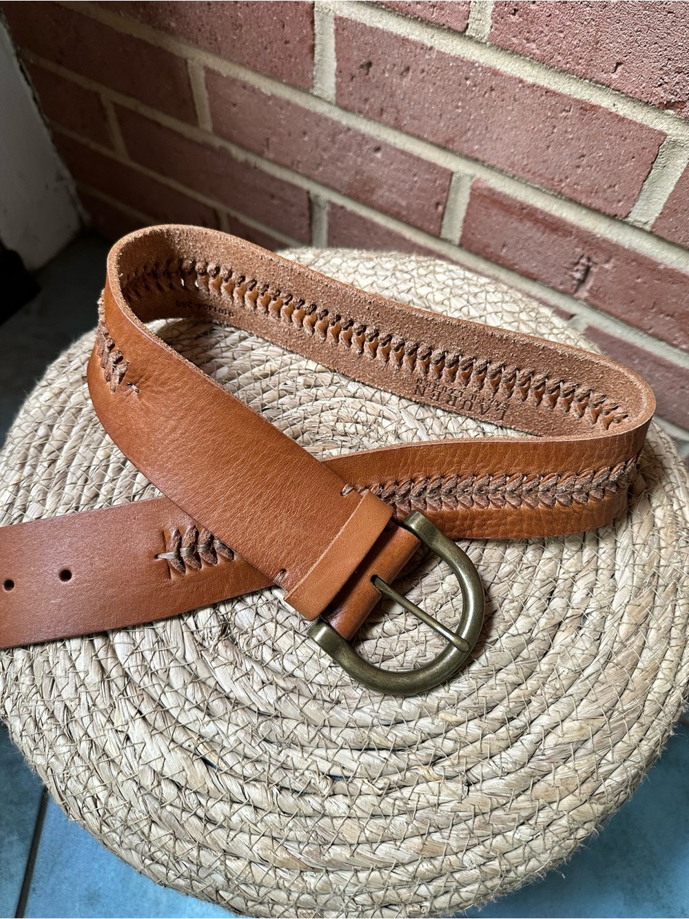Lauren Ralph Lauren Cordovan Leather Belt with Antique Gold Buckle Size Small